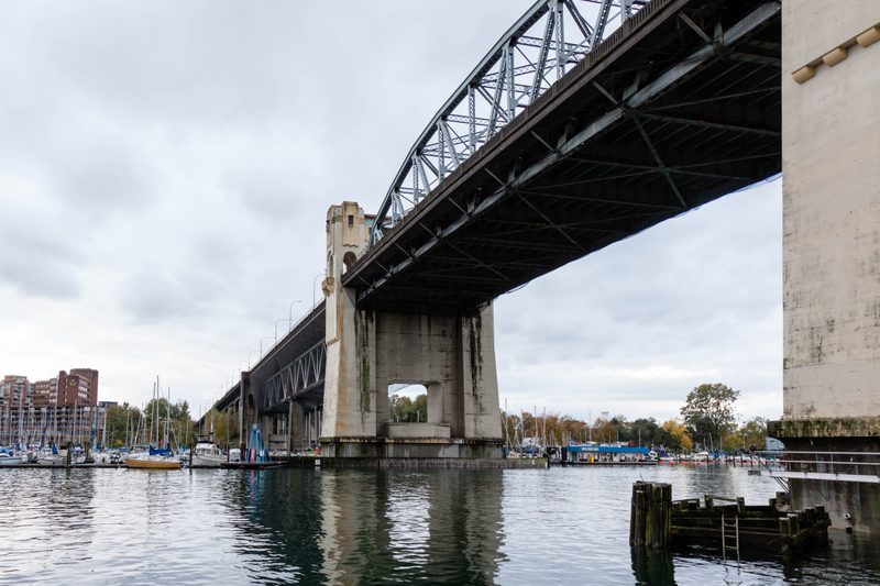 Illustration for article titled Pics from the (Bridge)side: 2016-10-16 Over Burrard Street Bridge